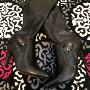 Dana Buchman barely used Brown Boots size 9.5
